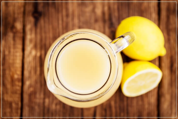 lemon juice and lemons
