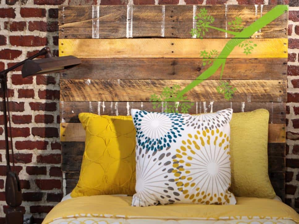 diy pallet headboard